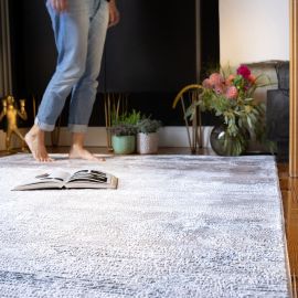 Tapis vintage poils ras effet 3D rayé Solna