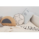 Coussin beige enfant Notebook Lorena Canals