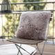 Coussin effet peau de mouton en acrylique shaggy Berenike