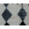 Tapis beni ouarain blanc en laine 300x195 Tizi
